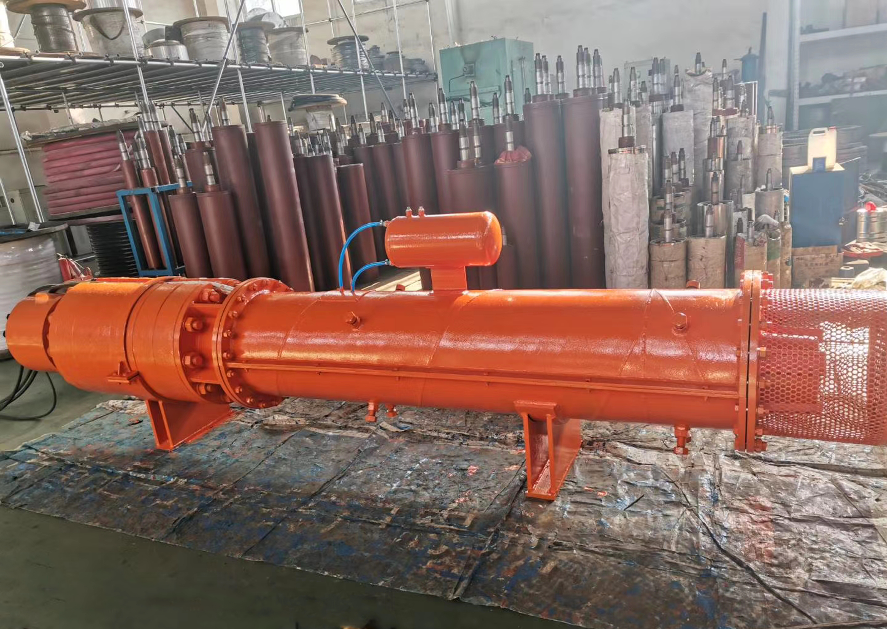 97481909.png 臥式潛水泵1.png